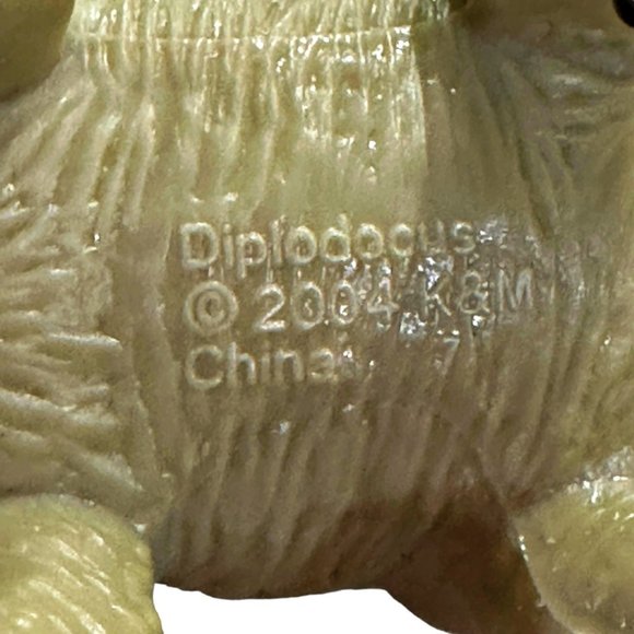 Vintage Dinosaurs Action Figure Toys - Lot of 6 Posable (4) by K&M 2001 & 2004 - Picture 8 of 11